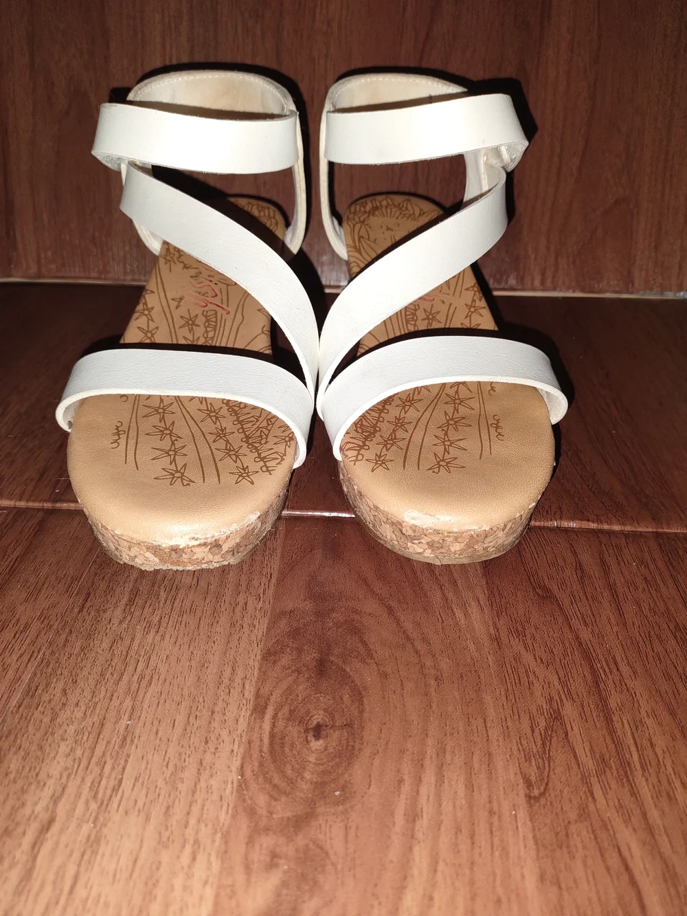 Blowfish White Strappy Ankle Sandals for Kids 3Y